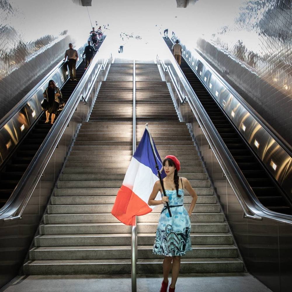 Meet your Posher, Orquidea